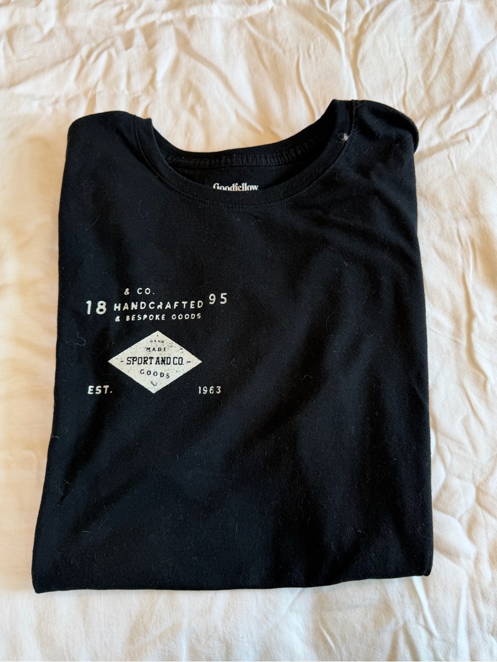 Goodfellow & Co Black Short Sleeve Graphic Crew Tee